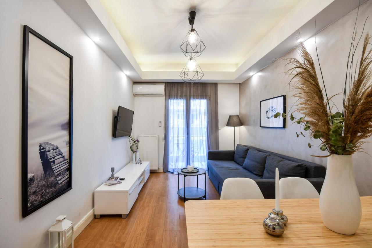 #Skgh Αvra & Ariadni Suites - Whitetower Citycenter Salonicco Esterno foto