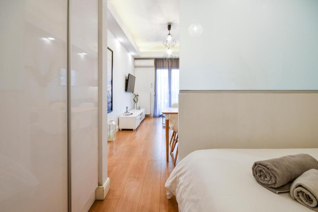 #Skgh Αvra & Ariadni Suites - Whitetower Citycenter Salonicco Esterno foto