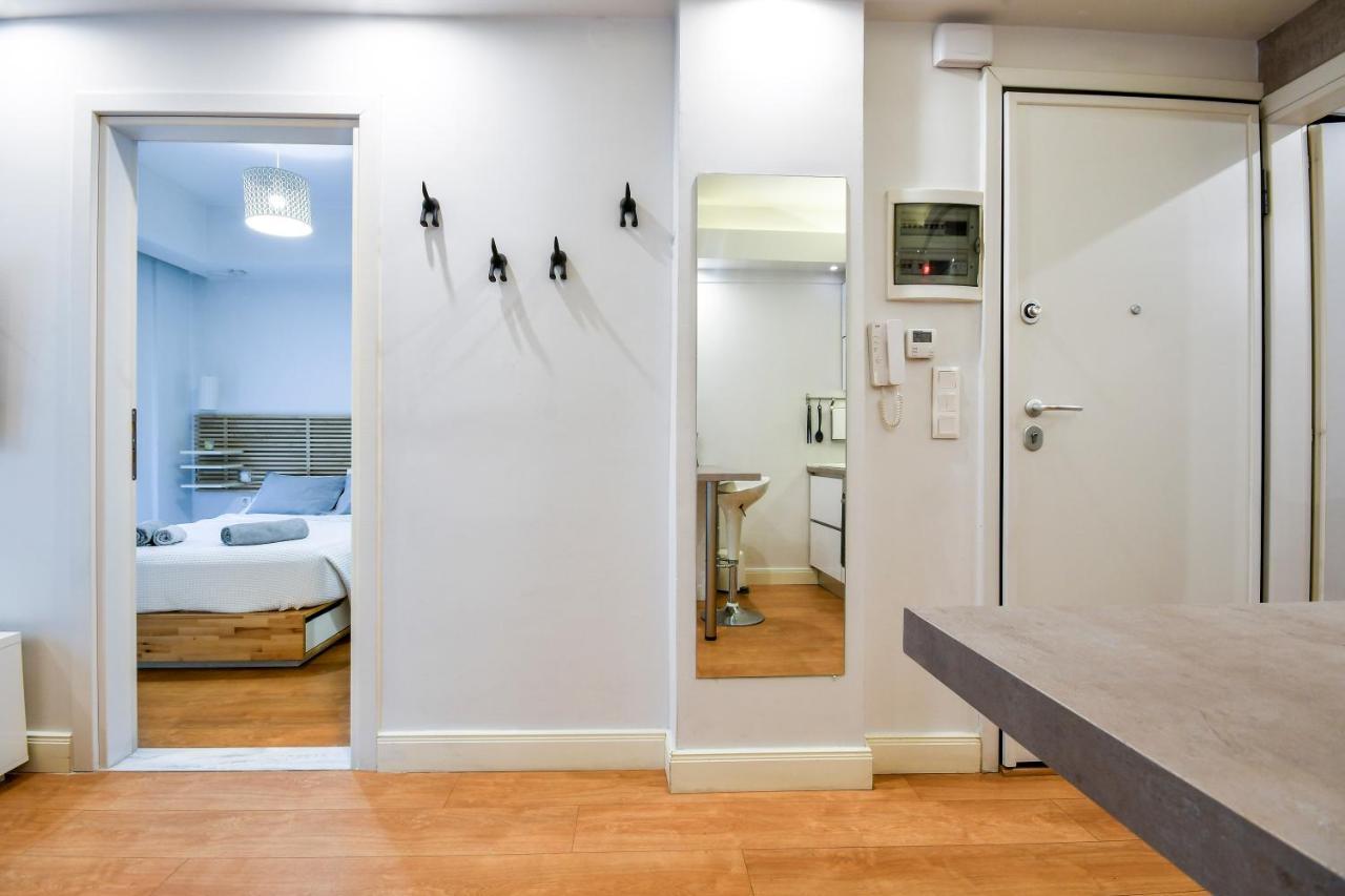 #Skgh Αvra & Ariadni Suites - Whitetower Citycenter Salonicco Esterno foto